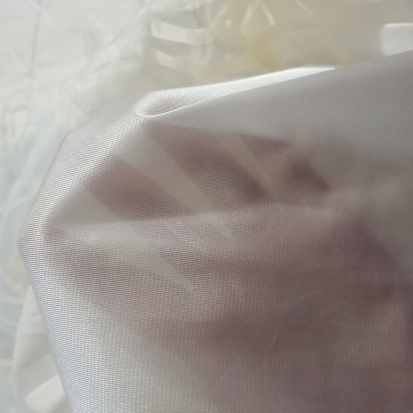 White little dress - Picture 10 of 10